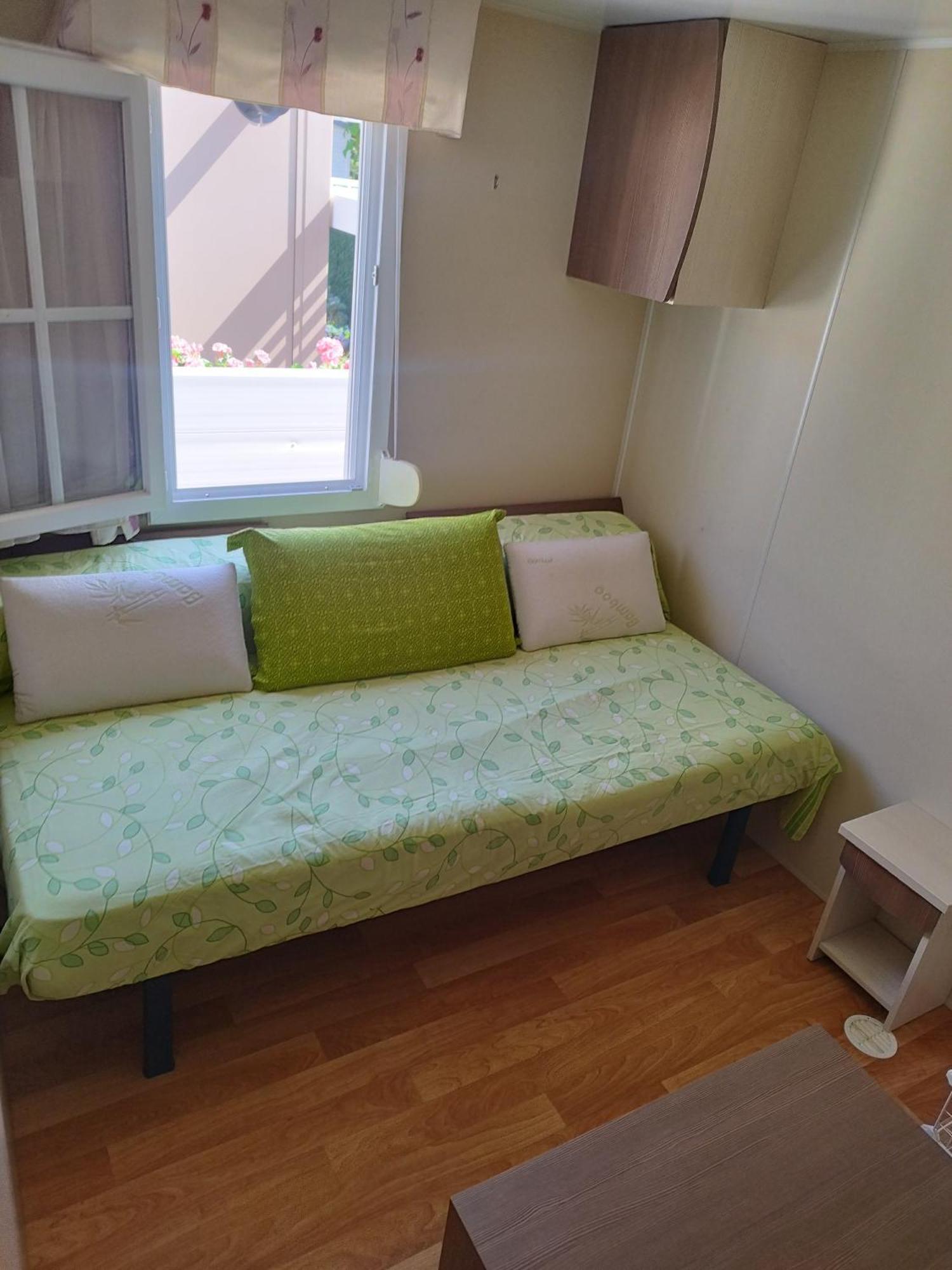 Havre De Paix Bord De Saone Avec Jacuzzi Hotel Massieux Luaran gambar
